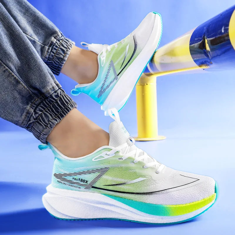 High Quality Ultra-Light Breathable Carbon Plate Running Shoes for Men and Women Shock Absorption for Spring and Summer Sports