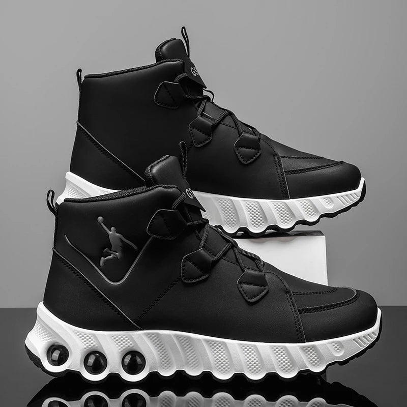 One pair of simple and fashionable mid-top basketball shoes. Thickened, soft, shock-absorbing, wear-resistant